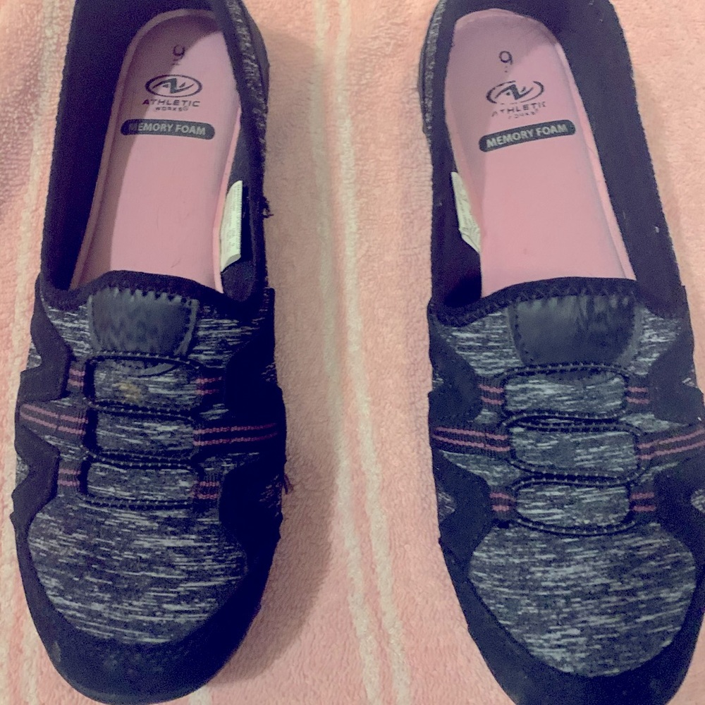Slip on sneakers